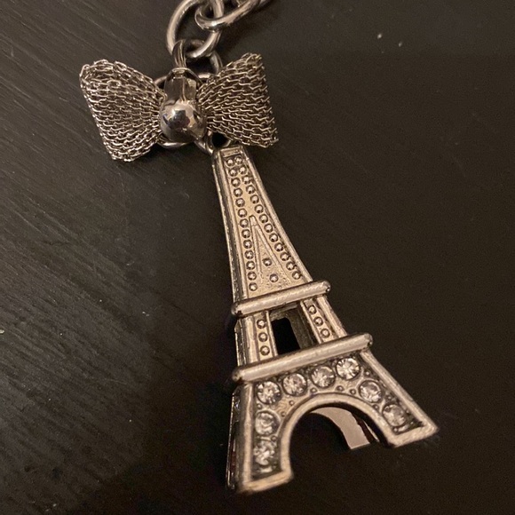 Eiffel Tower Keychain with Rhinestones and bow on Top 1.5" - Picture 3 of 6